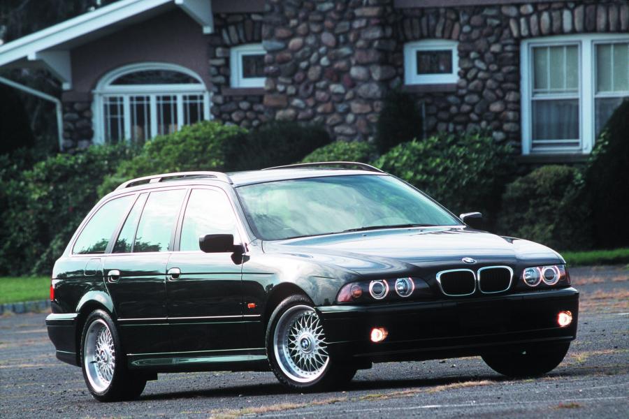  BMW 5-Series Touring 2001 года  (фото 12 из 17)